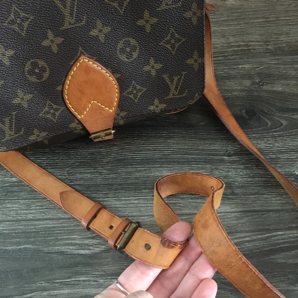 βSOLD β - Picture 15 of 16